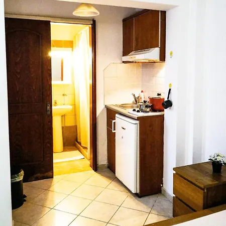 Cozy Budget In The Heart Of *